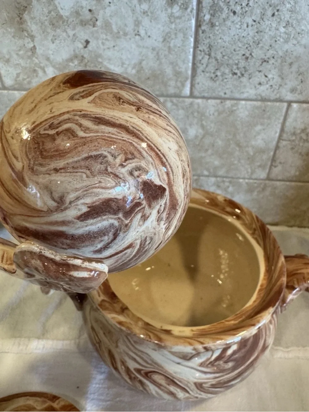 Vintage Emil Cahoy Marblestone Soup Tureen Lid Ladle Brown Swirl SD